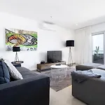 Private Condominium, Pool, Tennis & Sea View By Silver Prop Ναζαρέ