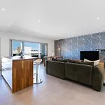 Private Condominium, Pool, Tennis & Sea View By Silver Prop Ναζαρέ