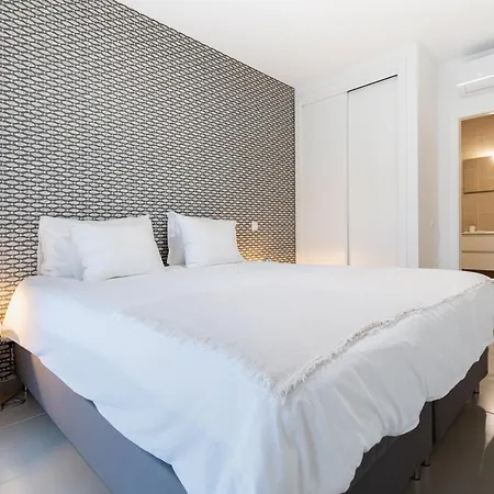 Private Condominium, Pool, Tennis & Sea View By Silver Prop Lägenhet Nazaré