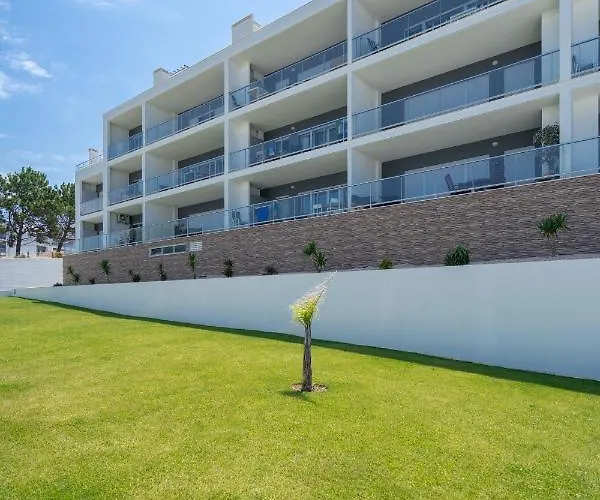 Private Condominium, Pool, Tennis & Sea View By Silver Prop *